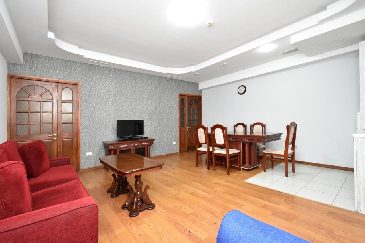 Armenak Apartments N20 Yerevan Luaran gambar